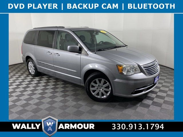 2013 Chrysler Town & Country Touring