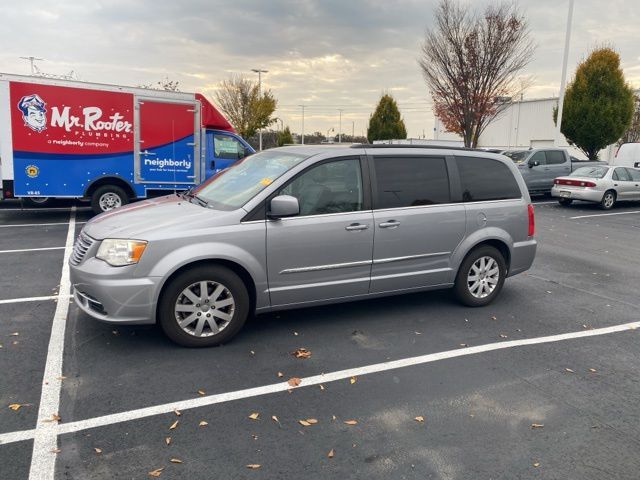 2013 Chrysler Town & Country Touring