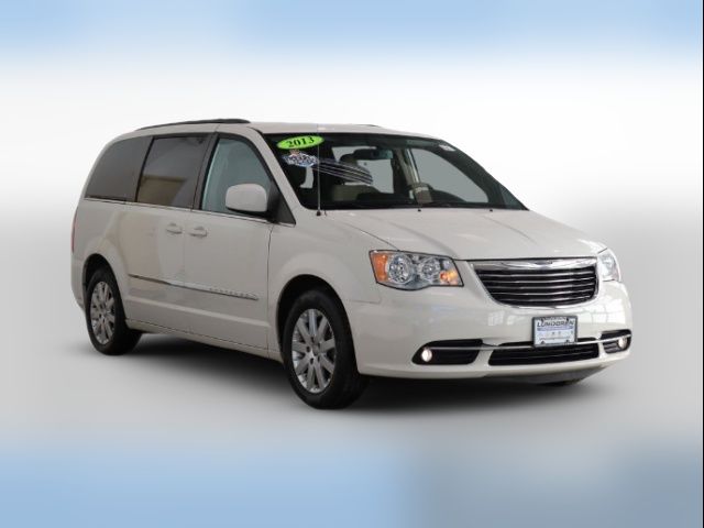 2013 Chrysler Town & Country Touring