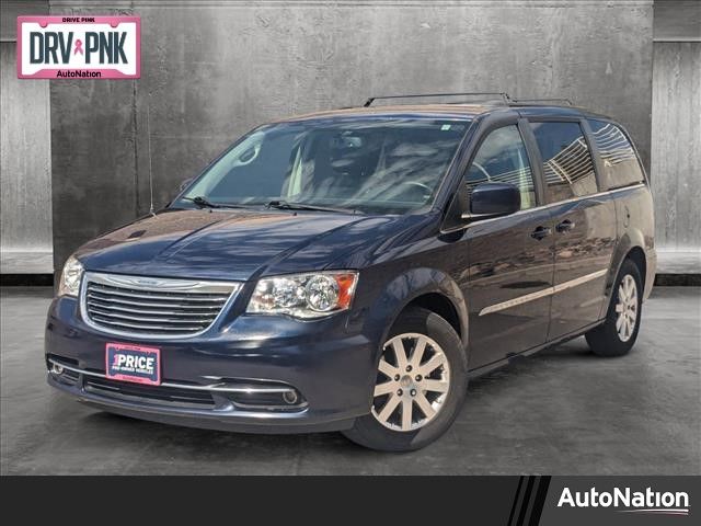 2013 Chrysler Town & Country Touring