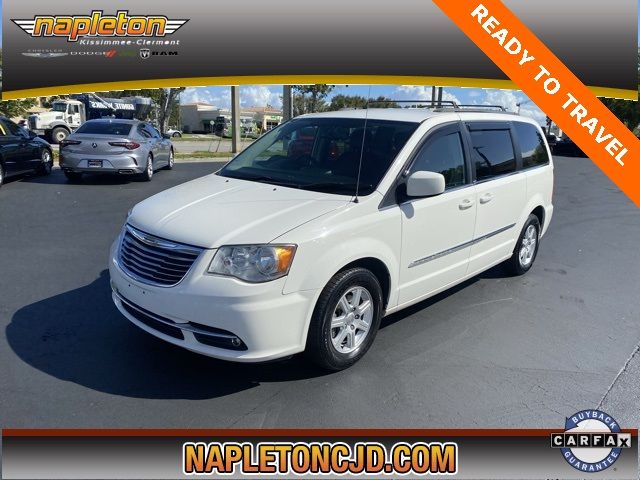 2013 Chrysler Town & Country Touring