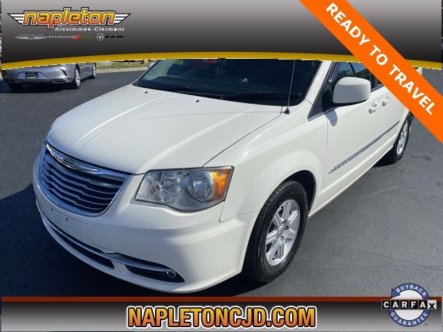 2013 Chrysler Town & Country Touring