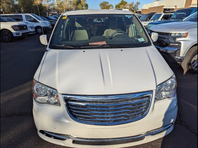 2013 Chrysler Town & Country Touring