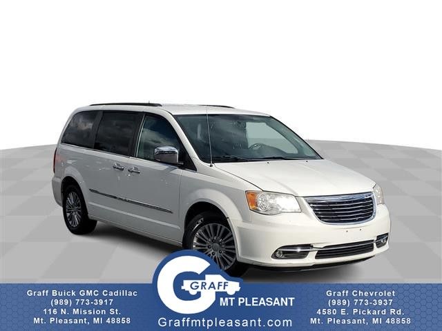 2013 Chrysler Town & Country Touring-L