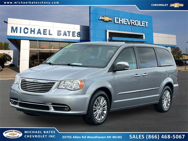 2013 Chrysler Town & Country Touring-L