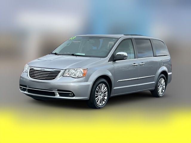 2013 Chrysler Town & Country Touring-L