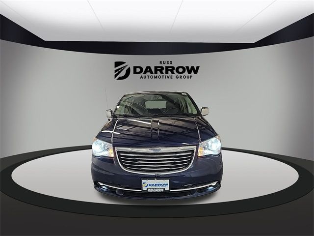 2013 Chrysler Town & Country Touring-L