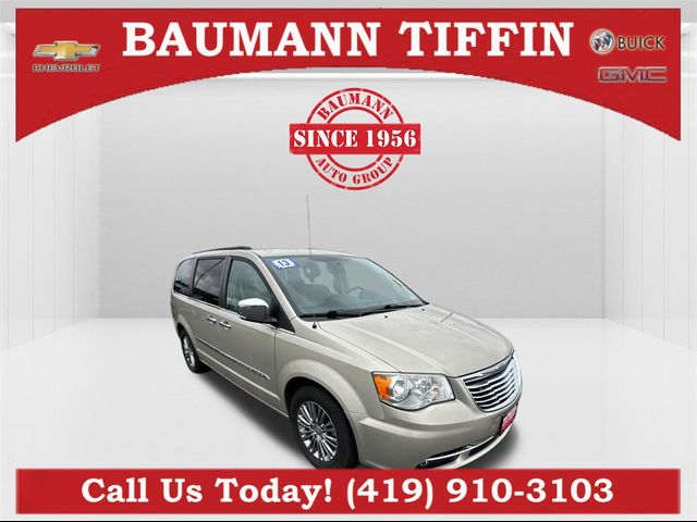 2013 Chrysler Town & Country Touring-L