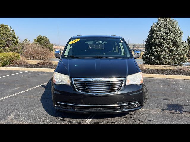 2013 Chrysler Town & Country Touring-L