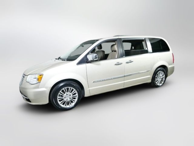 2013 Chrysler Town & Country Touring-L