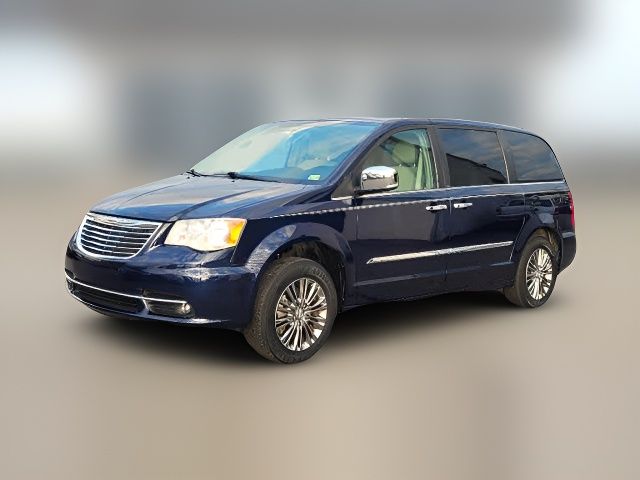 2013 Chrysler Town & Country Touring-L