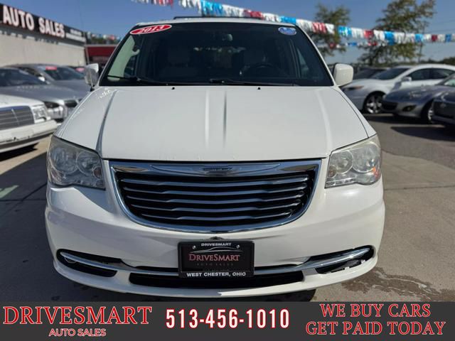 2013 Chrysler Town & Country Touring