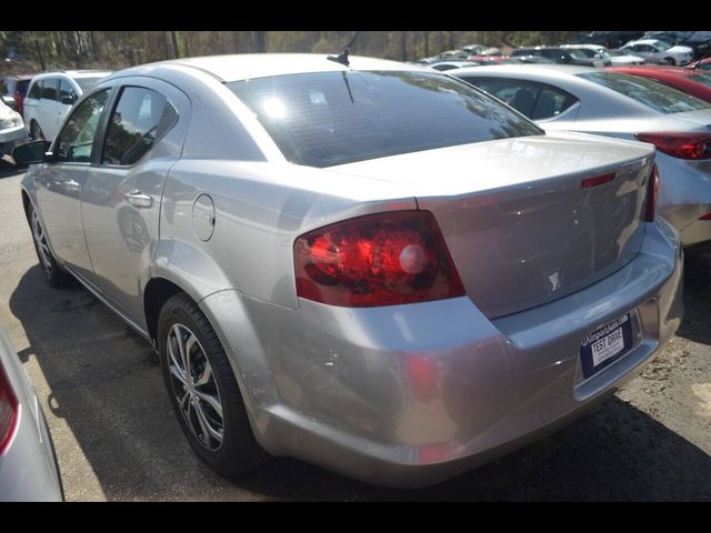 2013 Dodge Avenger SE