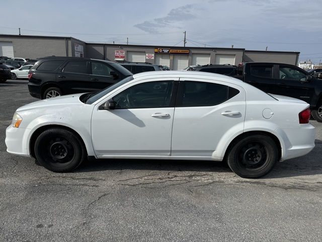 2013 Dodge Avenger Base