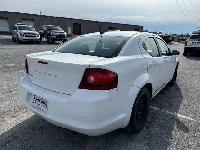 2013 Dodge Avenger Base