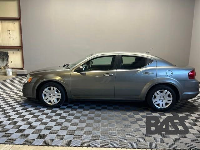 2013 Dodge Avenger SE