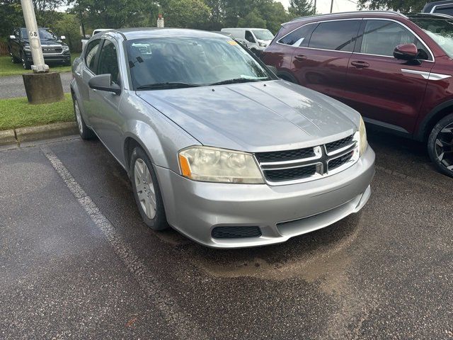 2013 Dodge Avenger SE