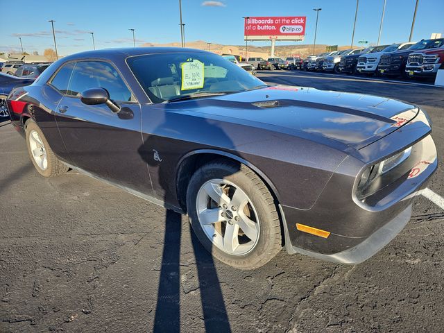 2013 Dodge Challenger SXT Plus