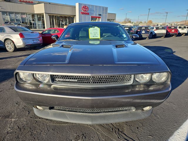 2013 Dodge Challenger SXT Plus