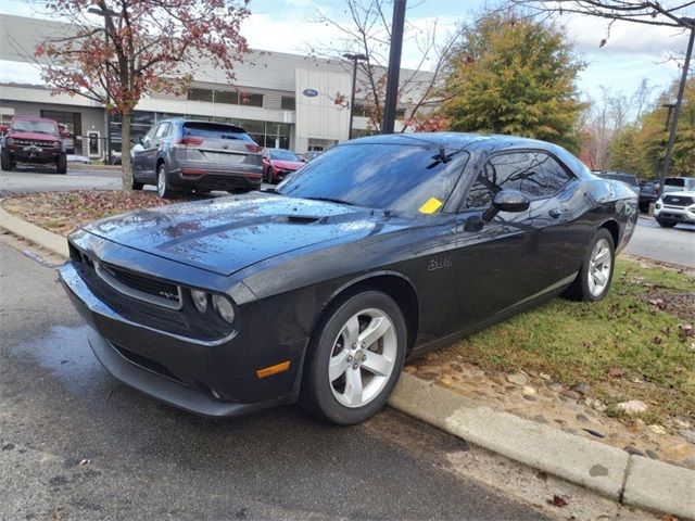 2013 Dodge Challenger SXT Plus