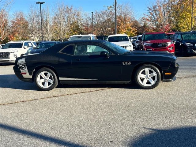 2013 Dodge Challenger SXT Plus