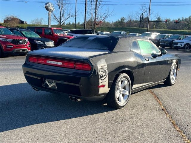 2013 Dodge Challenger SXT Plus