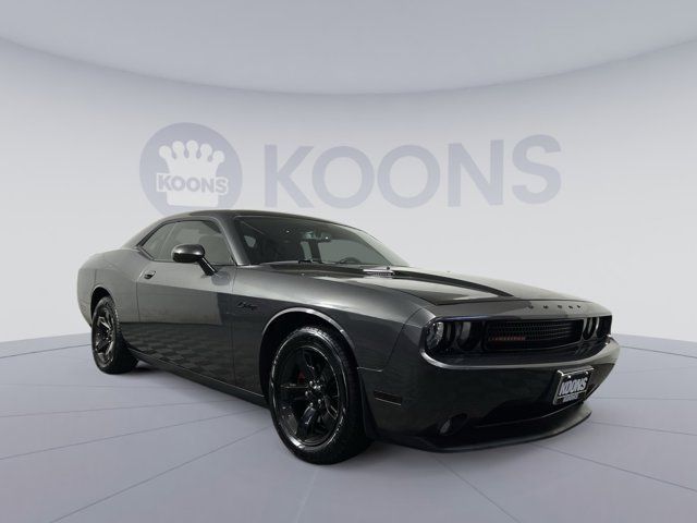 2013 Dodge Challenger SXT Plus
