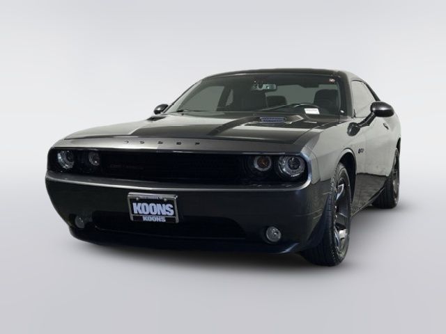 2013 Dodge Challenger SXT Plus