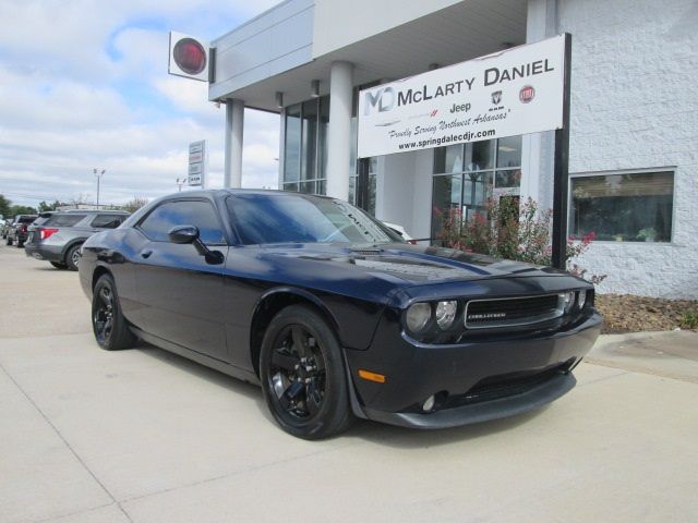 2013 Dodge Challenger SXT Plus