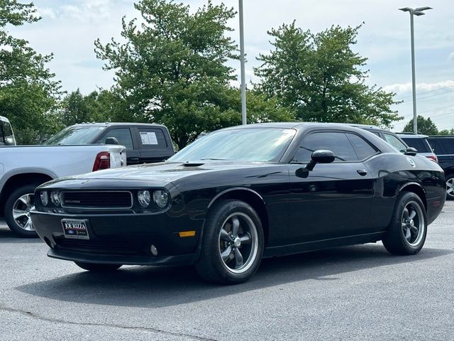 2013 Dodge Challenger SXT Plus