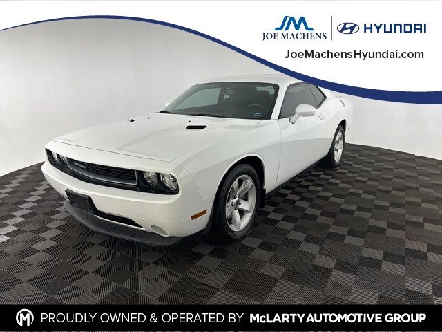 2013 Dodge Challenger SXT Plus