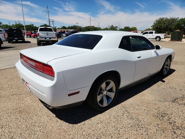 2013 Dodge Challenger SXT