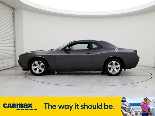 2013 Dodge Challenger SXT