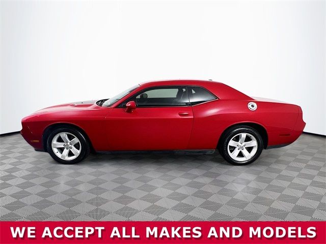 2013 Dodge Challenger SXT Plus