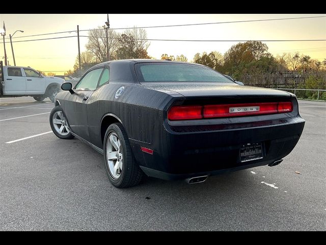 2013 Dodge Challenger SXT Plus