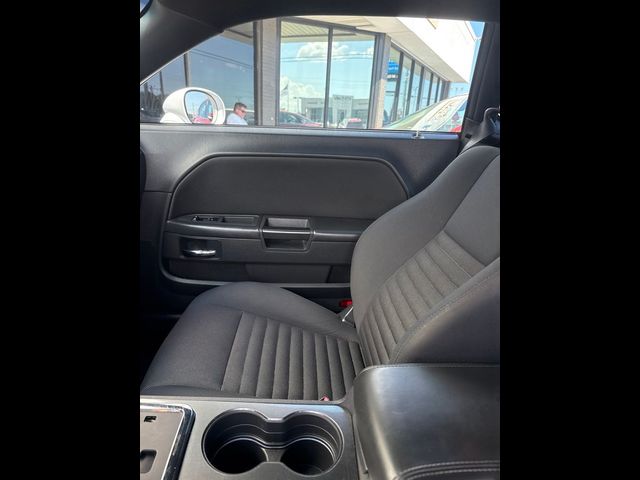 2013 Dodge Challenger SXT