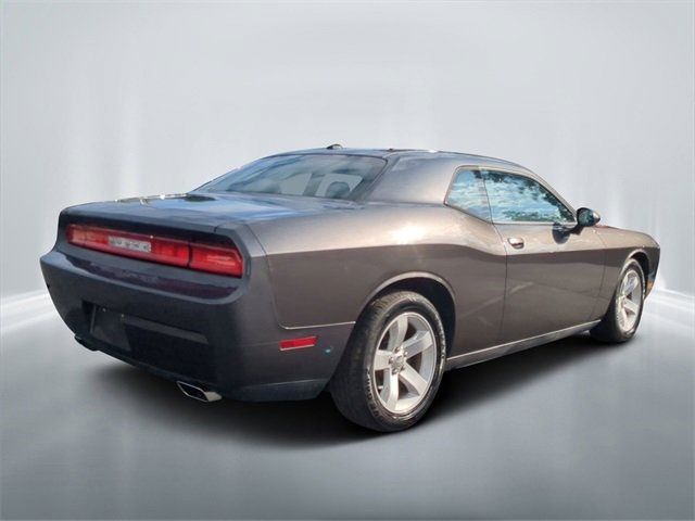 2013 Dodge Challenger SXT