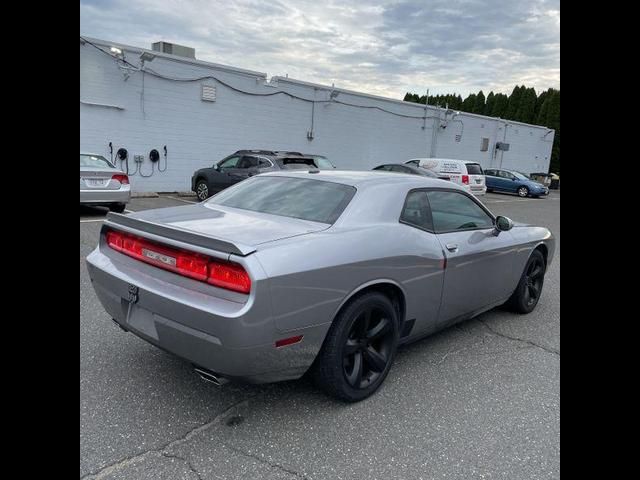 2013 Dodge Challenger SXT Plus