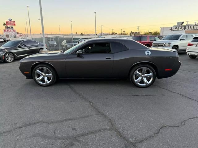 2013 Dodge Challenger SXT