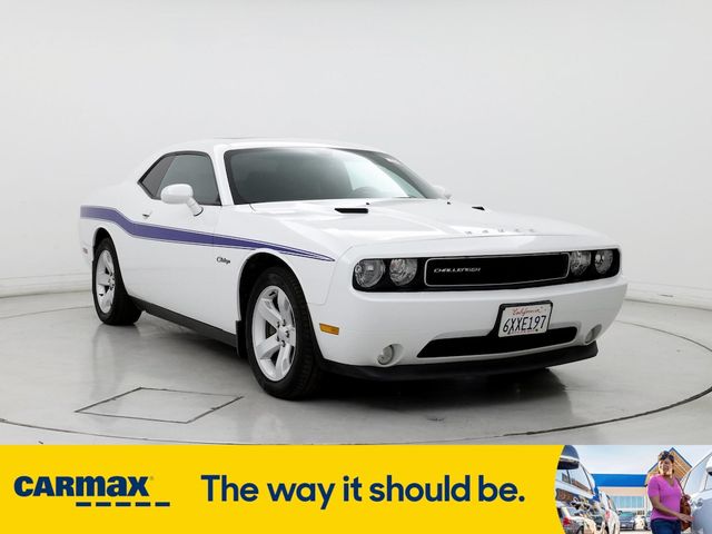 2013 Dodge Challenger SXT Plus