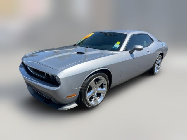 2013 Dodge Challenger SXT Plus