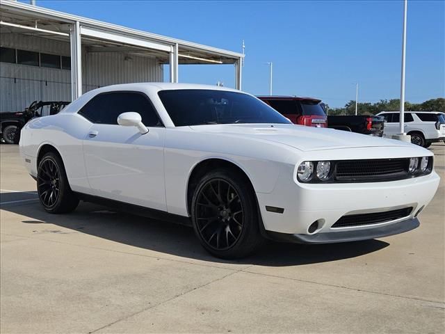 2013 Dodge Challenger SXT Plus