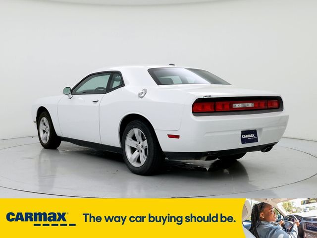 2013 Dodge Challenger SXT Plus