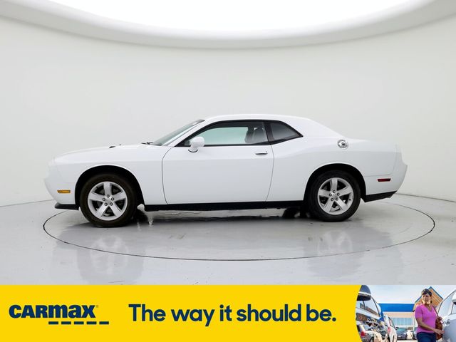 2013 Dodge Challenger SXT Plus