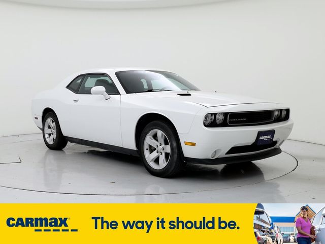 2013 Dodge Challenger SXT Plus