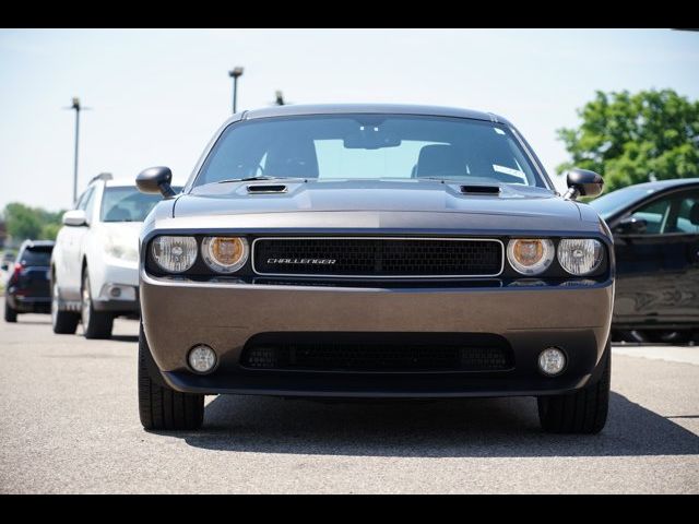 2013 Dodge Challenger SXT Plus