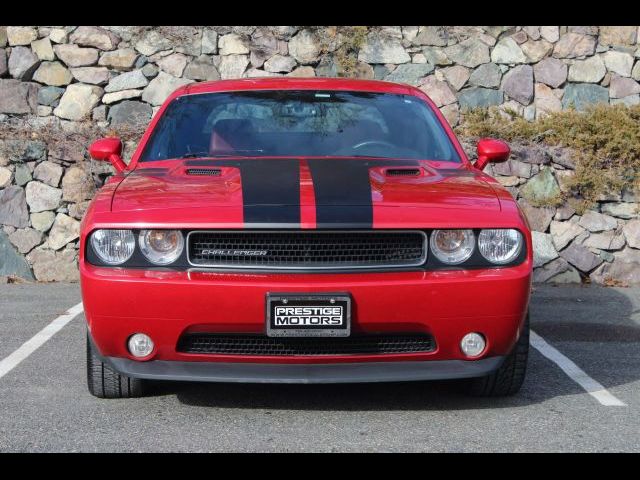 2013 Dodge Challenger SXT Plus