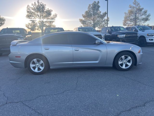 2013 Dodge Charger SE