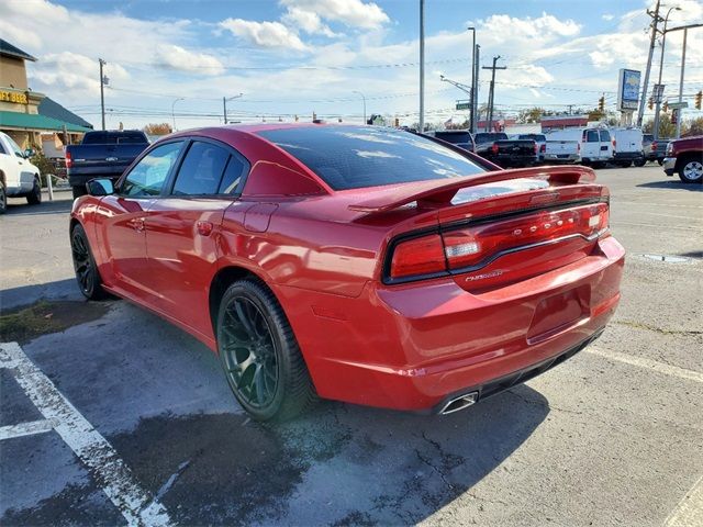 2013 Dodge Charger SE