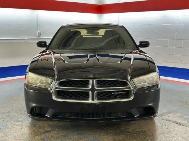 2013 Dodge Charger SE